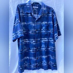 Tommy Bahama short sleeve collared dress shirt